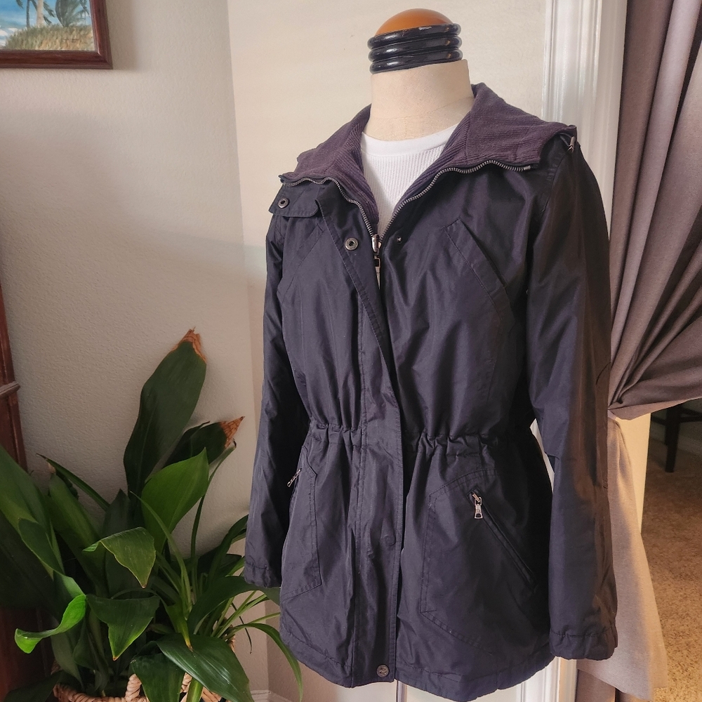 Reversible All-weather Black Coat 𤩠- Picture 4 of 16